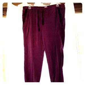 XXL Faded Glory burgundy joggers